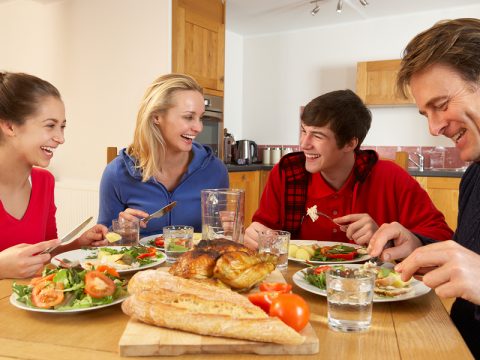 Benefits Of Eating Together As A Family