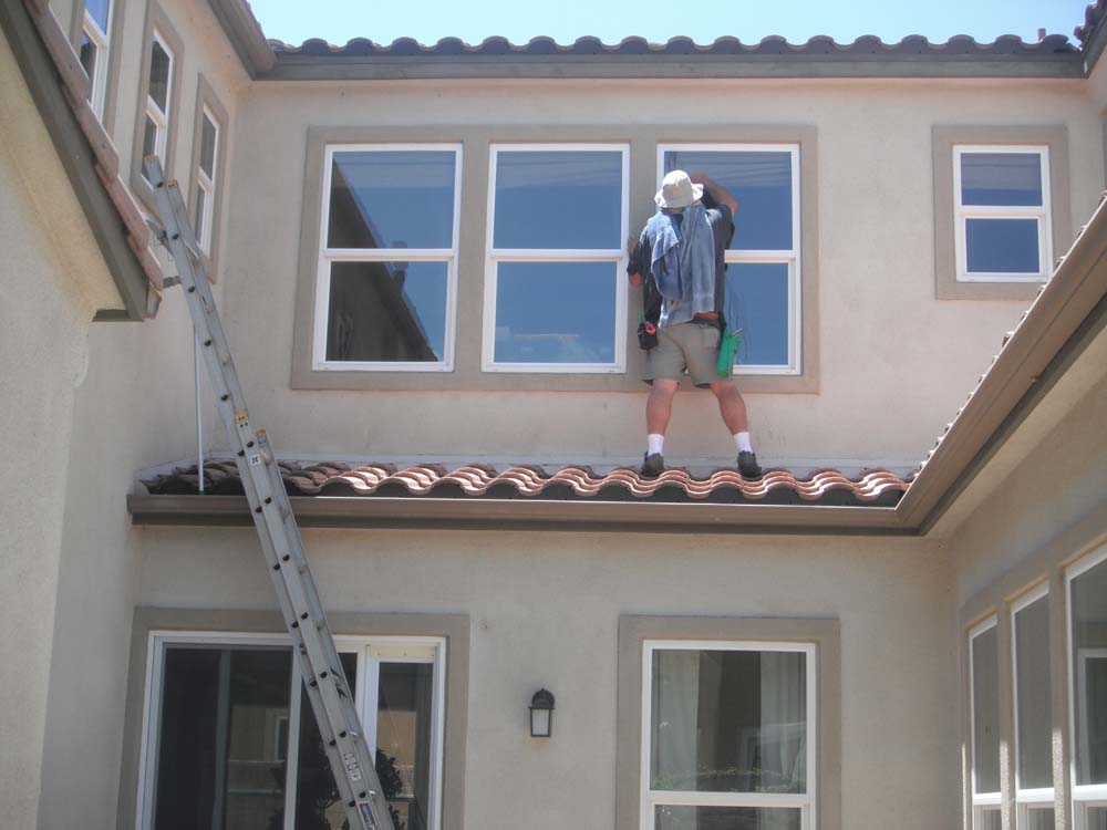 It Is Essential To Make Right Selection On Qualified Window Cleaning Firm