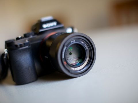 Rent2Cash: 5 Reasons Renting A Camera Is Better Than Buying One