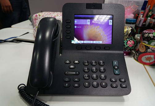 Make Your Business More Efficient By VoIP Phone Systems