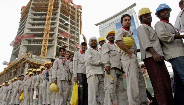How Qatar's WPS Works For Employers and Employees