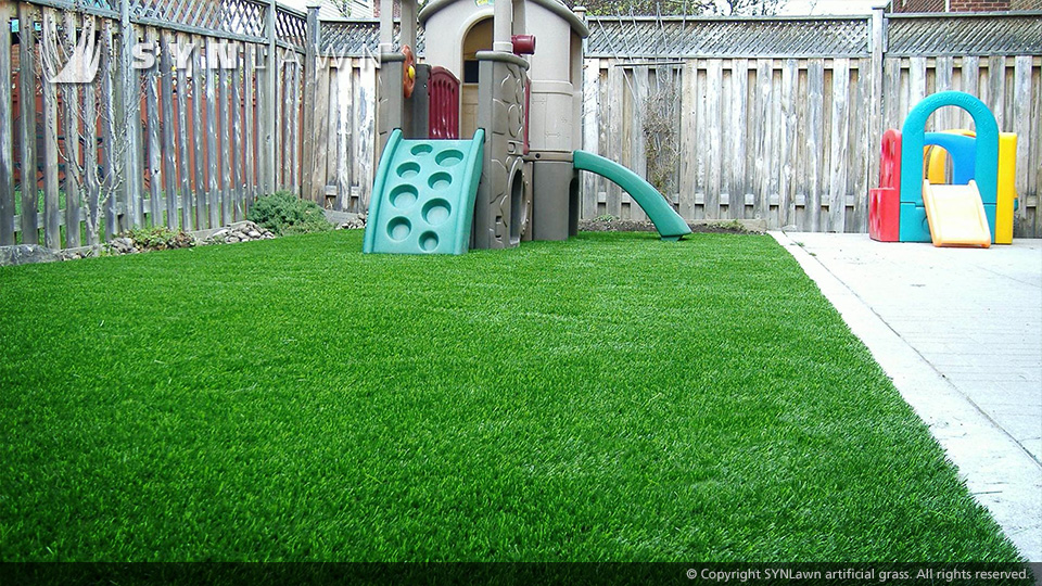 artificial turf