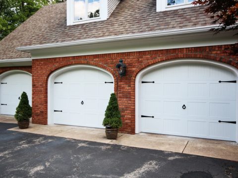 How To Begin The Search For The Garage Doors Mississauga?