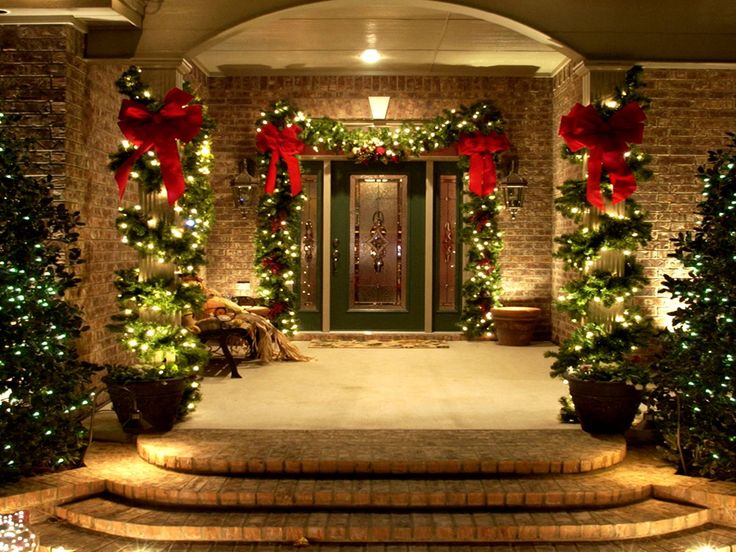 Lighting Your Home For Christmas